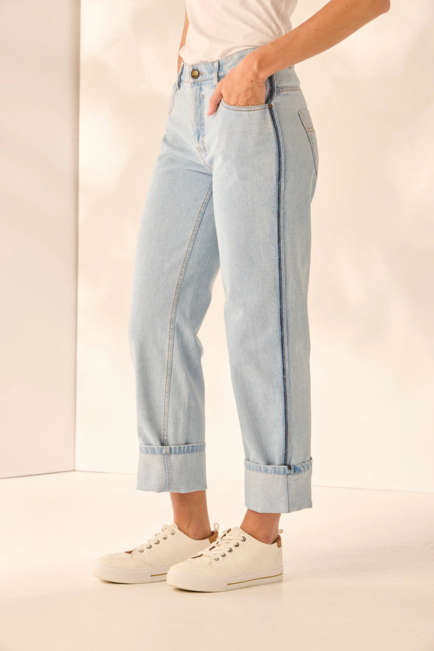 BLEACHED LEGAL JEAN