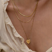 Queen of hearts Gold Necklace