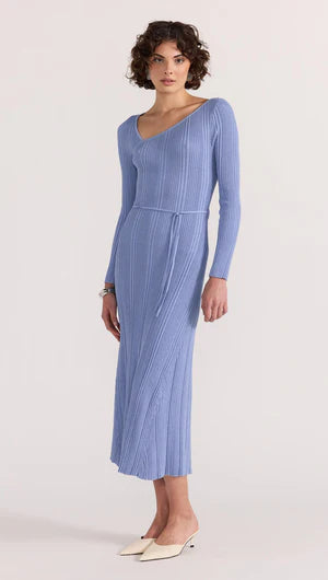 AMIRA RIBBED KNIT MIDI DRESS