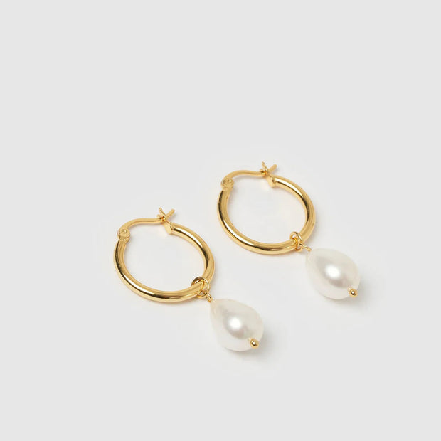 AUGUSTA GOLD HOOP & FRESHWATER PEARL EARRINGS