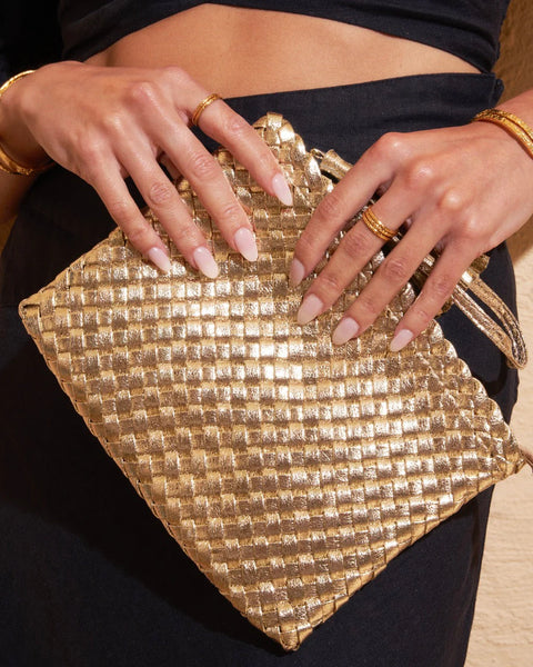 LAVINIA CLUTCH BAG - GOLD