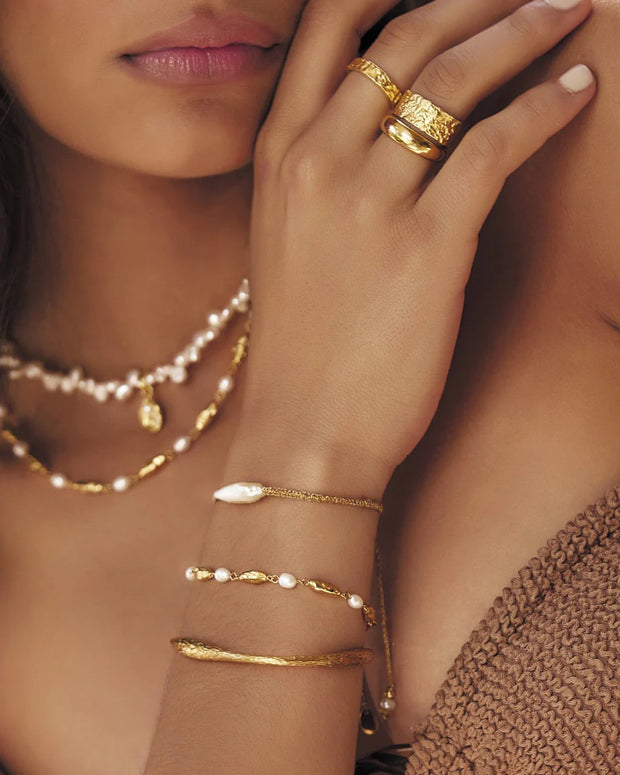 MIMI PEARL AND GOLD BRACELET