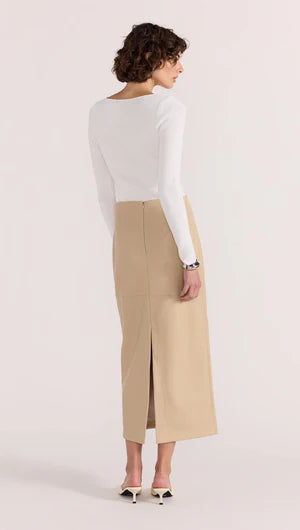 NORA KNIT TOP