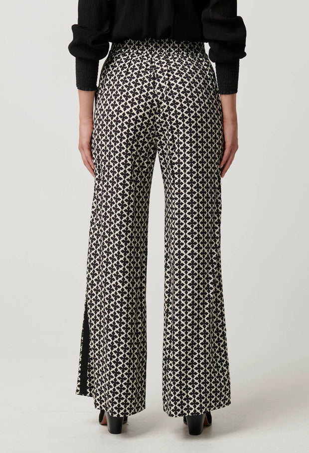 WILLOW VISCOSE DOBBY HALF ELASTIC WAIST CONTRAST PANEL PANT