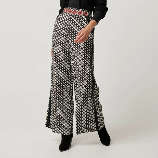 WILLOW VISCOSE DOBBY HALF ELASTIC WAIST CONTRAST PANEL PANT