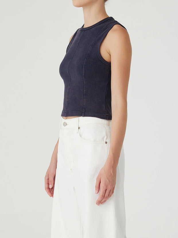 PANELLED RIB TANK