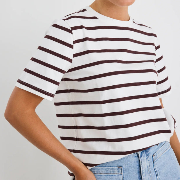 BINDING CHOCOLATE WHITE STRIPE BOXY FIT TEE