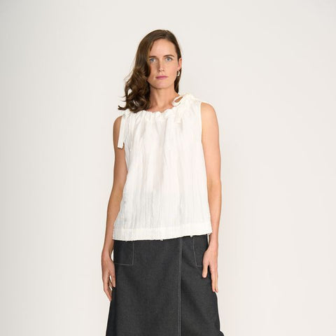 THE TIE TOP